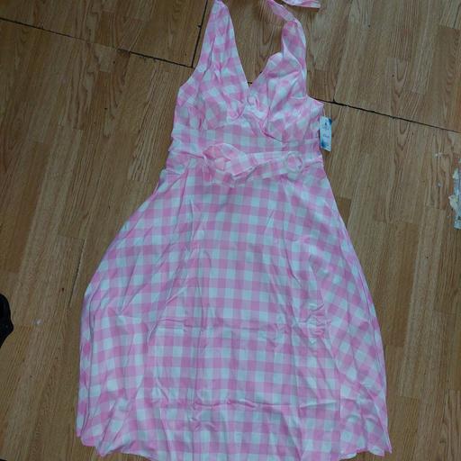 Buy & Sell Ocker Hill Sandwell - Photos for womens Dress pink and white size large