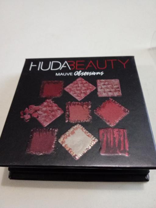 Buy & Sell Horncastle East Lindsey - Photos for ladies HUDABEAUTY MAKE UP PALETTE