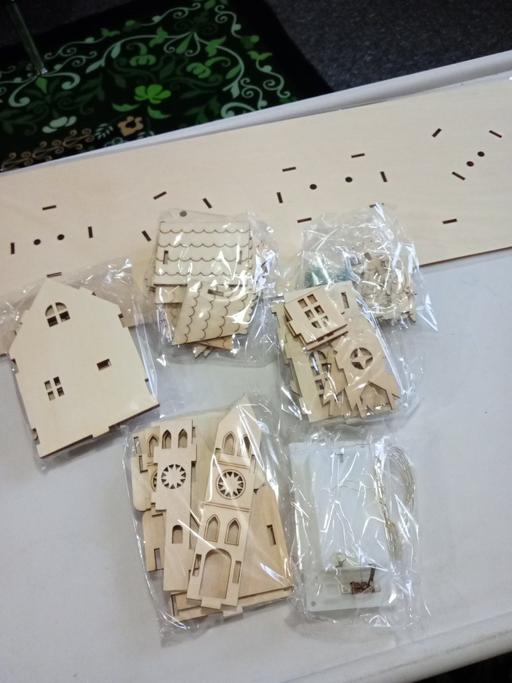 Classes Horncastle East Lindsey - Photos for brand new wooden house craft kit
