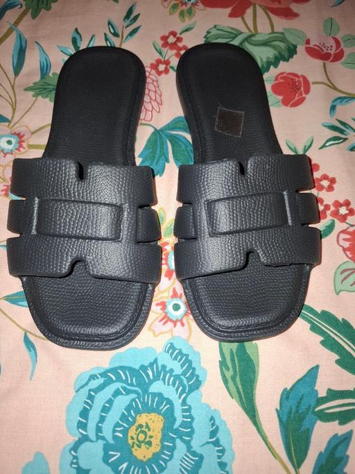 Buy & Sell Dodworth Barnsley - Photos for ladies sliders size 3