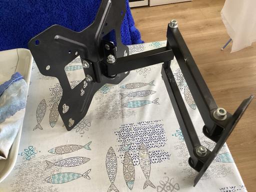 Buy & Sell Hathern Charnwood - Photos for Wall mounting extending tv bracket