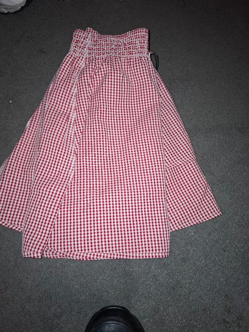 Buy & Sell Dodworth Barnsley - Photos for 2 girls school skirts age 8 to 9 years