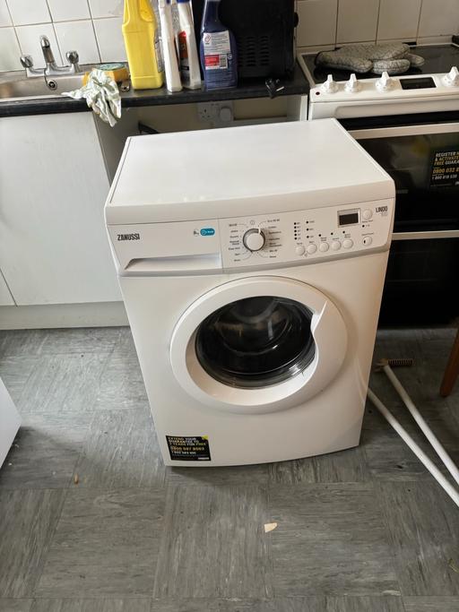 Buy & Sell Wormwood Scrubs West London - Photos for Washing Machine hardly used