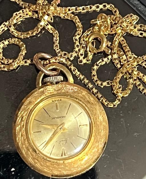 Buy & Sell Dagenham Barking and Dagenham - Photos for 18ct gold watch on 18ct gold chain necklace