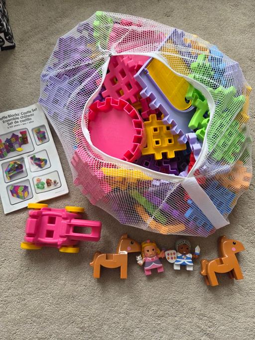 Buy & Sell Harold Wood Havering - Photos for waffle blocks castle set