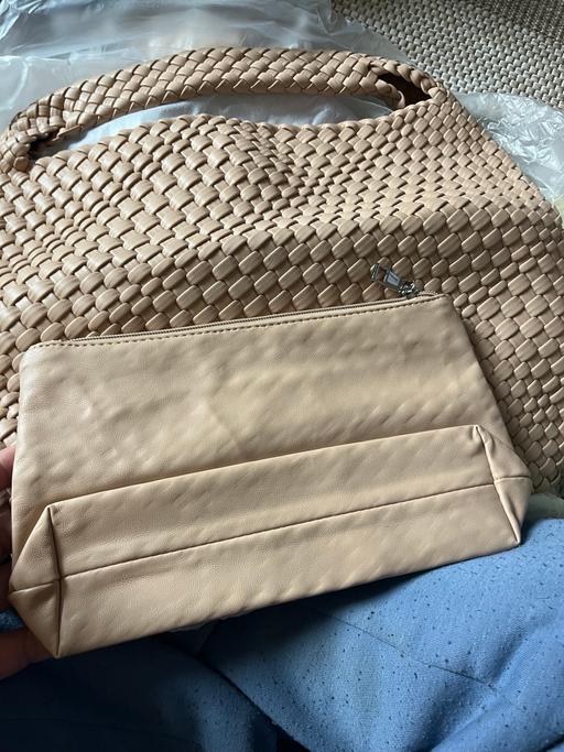 Buy & Sell Wednesfield Wolverhampton - Photos for New bag and purse
