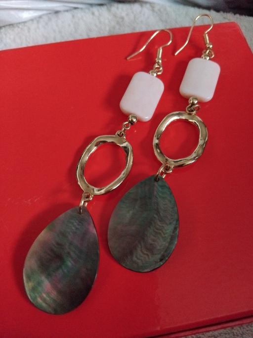 Buy & Sell Milton Regis Swale - Photos for beautiful pink earrings