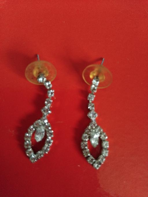 Buy & Sell Kemsley Swale - Photos for crystal earrings
