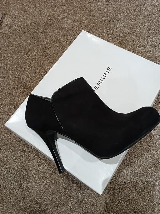 Buy & Sell Intack Hyndburn - Photos for Ladies boots size 6
