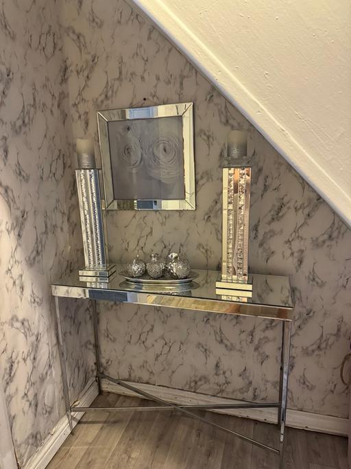 Buy & Sell Bethnal Green East London - Photos for Silver console table with frame