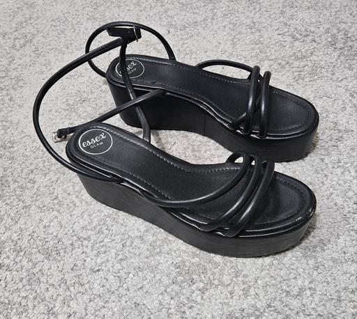 Buy & Sell Runcorn Halton - Photos for Size 5 black wedge sandals
