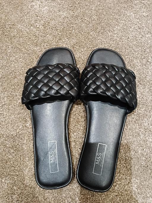 Buy & Sell Intack Hyndburn - Photos for Ladies sliders size 6