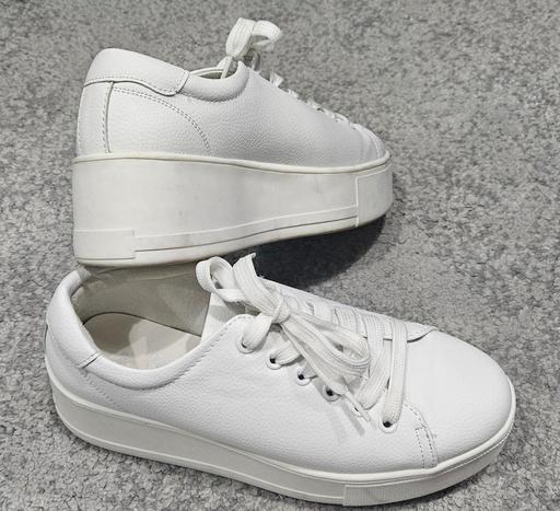 Buy & Sell Runcorn Halton - Photos for Size 4 George white wedge trainers