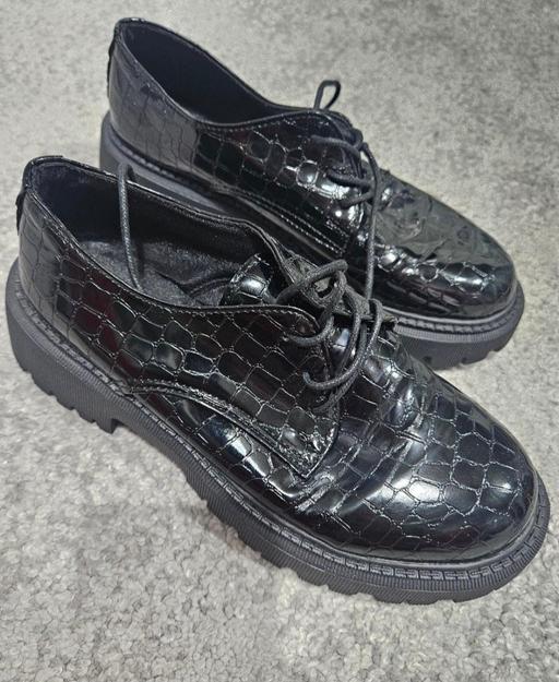 Buy & Sell Runcorn Halton - Photos for 🌟NEW🌟 Size 6 black shoes