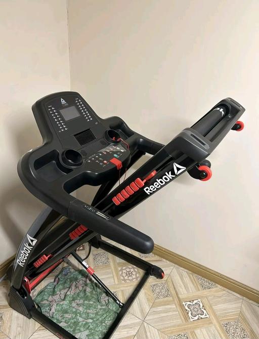 Buy & Sell Lye Dudley - Photos for Reebok gt40s treadmill