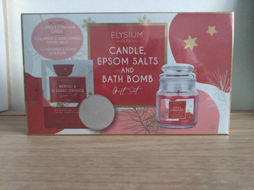 Buy & Sell Long Eaton Erewash - Photos for Candle, Epsom salts and bath bomb gift set