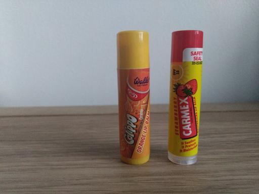 Buy & Sell Long Eaton Erewash - Photos for 2 lip balms strawberry carmex and calippo
