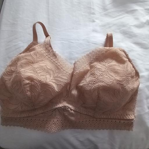 Buy & Sell Firswood Trafford - Photos for Bralette