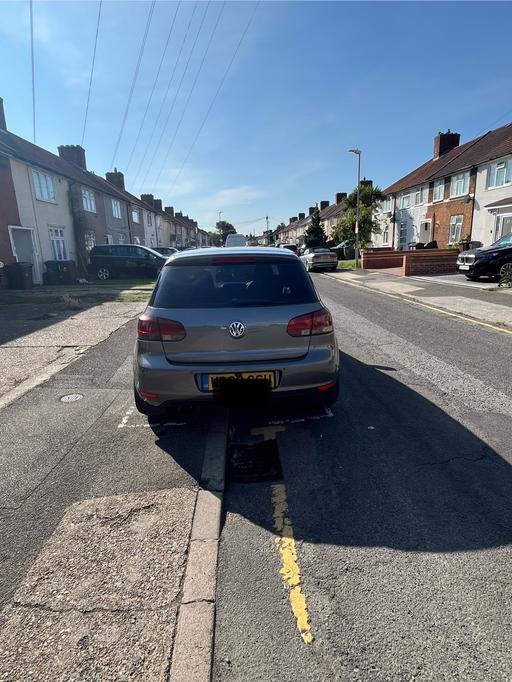 Vehicles Barking Barking and Dagenham - Photos for Volkswagen Golf 1.4 Auto