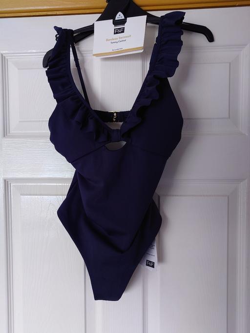 Buy & Sell Woodthorpe Charnwood - Photos for Women's navy bandeau swimsuit size 8