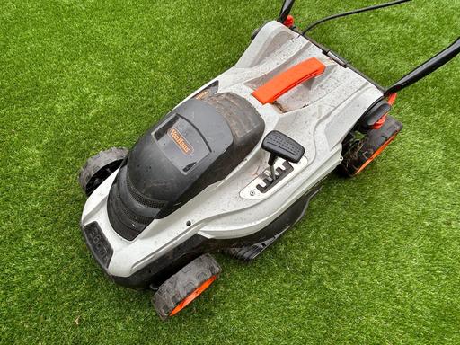 Buy & Sell Shepherd`s Bush West London - Photos for Von Haus corded lawnmower