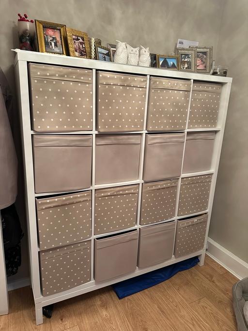 Buy & Sell Wolverham Cheshire West and Chester - Photos for IKEA KALLAX storage unit with base and insert