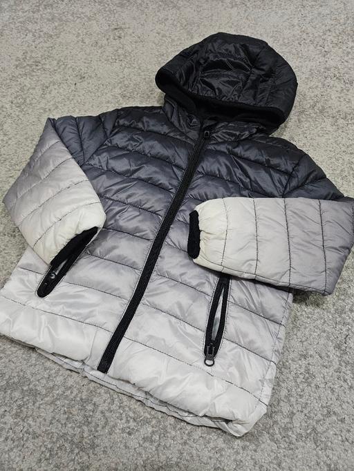 Buy & Sell Runcorn Halton - Photos for Age 3-4 PRIMARK coat