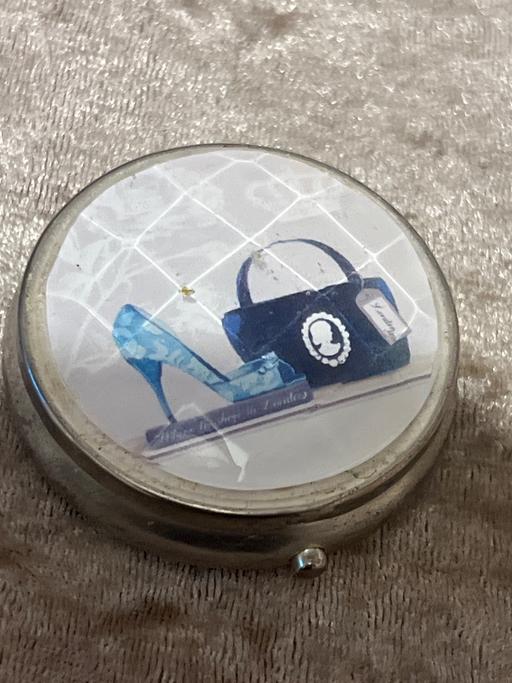 Buy & Sell Ovingdean Brighton - Photos for Beautiful vintage pill box
