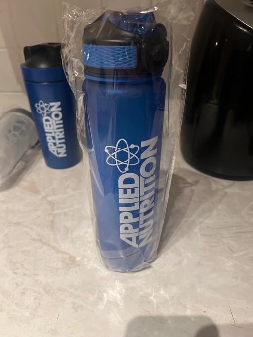 Buy & Sell Oldbury Sandwell - Photos for Water bottle
