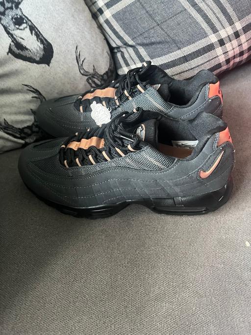 Buy & Sell Tipton Sandwell - Photos for Central cee 95s