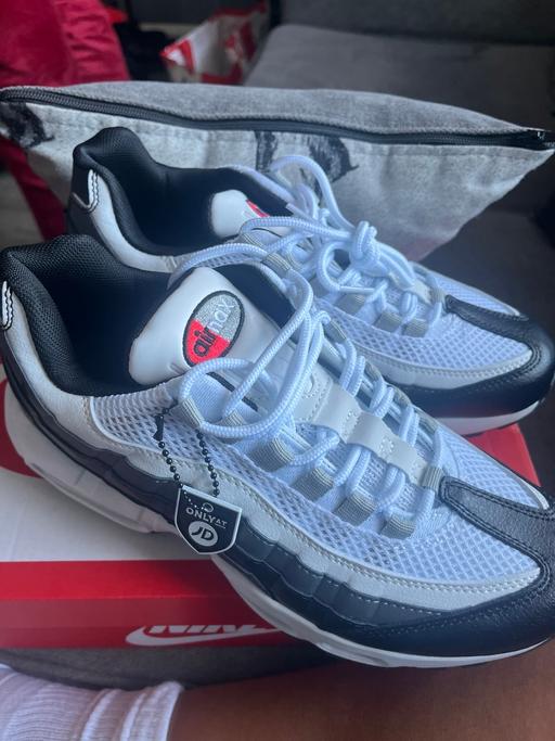Buy & Sell Bushbury Wolverhampton - Photos for Air max 95s