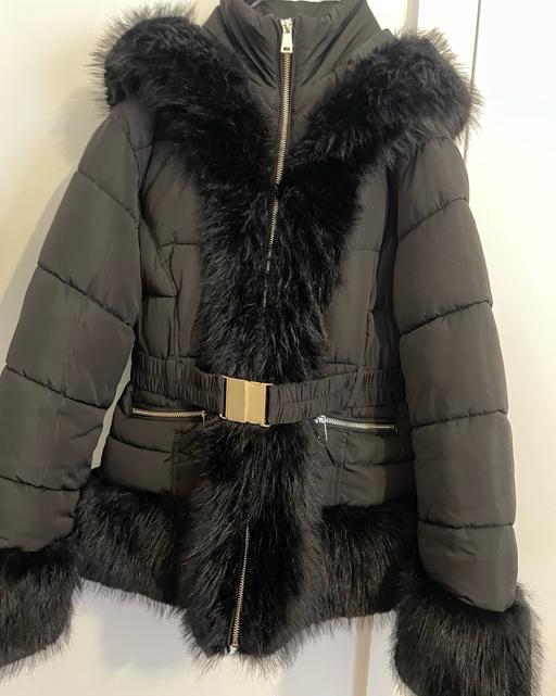 Buy & Sell Cambridge Heath East London - Photos for River Island Faux Fur Ski Bunny Jacket-Black