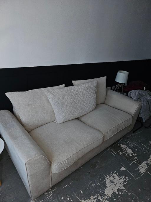 Buy & Sell Birstall Kirklees - Photos for 3+2 dfs sofa