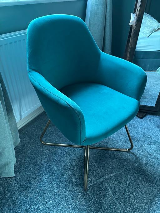 Buy & Sell Woodsetton Dudley - Photos for Green velvet chair
