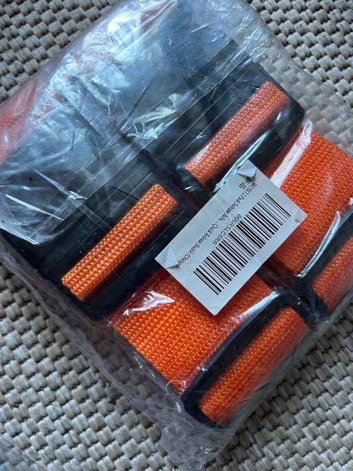 Buy & Sell Wednesfield Wolverhampton - Photos for Two new luggage straps
