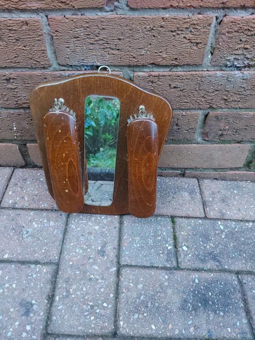 Buy & Sell Kings Norton Birmingham - Photos for Vintage set mirror/ brushes