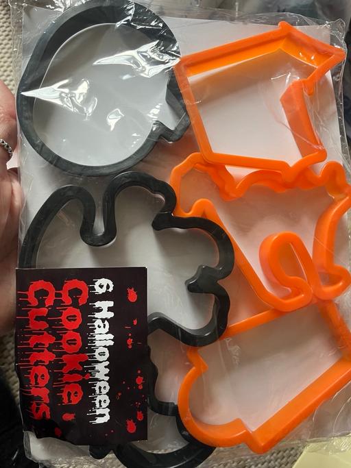 Buy & Sell Wednesfield Wolverhampton - Photos for New Halloween cookie cutters £1 a few