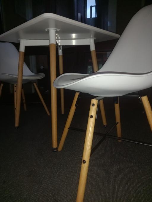 Buy & Sell Chequers Centre Maidstone - Photos for Kitchen Table 2Chairs Delivery