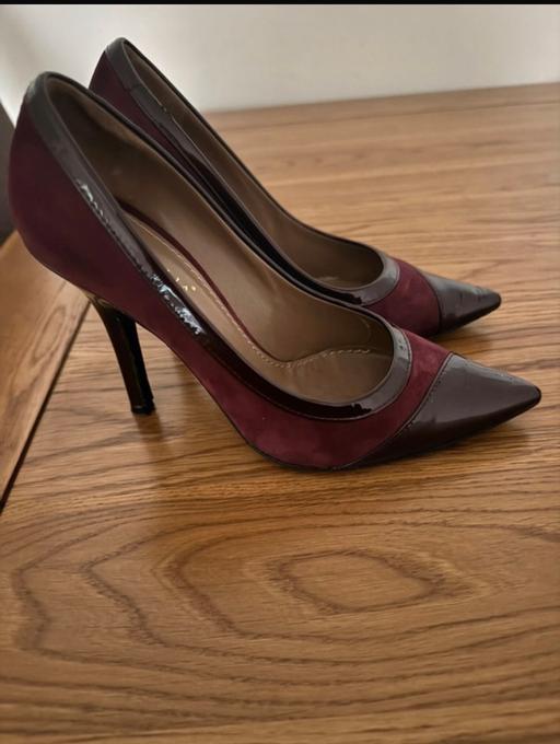 Buy & Sell Millbank Central London - Photos for Burgundy suede shoes