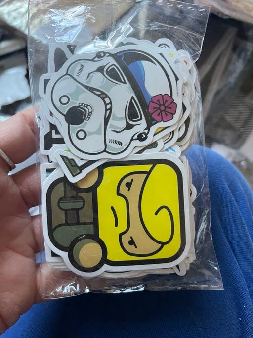 Buy & Sell Wednesfield Wolverhampton - Photos for 100 new Star Wars stickers