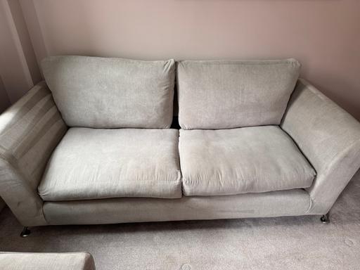 Buy & Sell Long Headland Wychavon - Photos for 3 seater + cuddle chair.