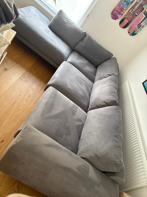 Buy & Sell Clapham Junction South West London - Photos for Right hand corner sofa