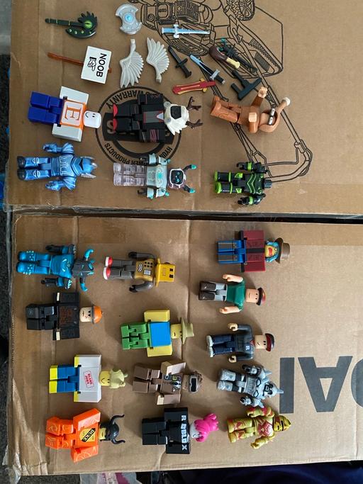 Buy & Sell Trimdon County Durham - Photos for Roblox characters assortment