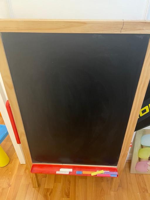 Classes New Malden Kingston upon Thames - Photos for Wooden Easel