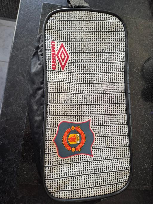 Buy & Sell Walsall Town Centre Walsall - Photos for vintage man u bag