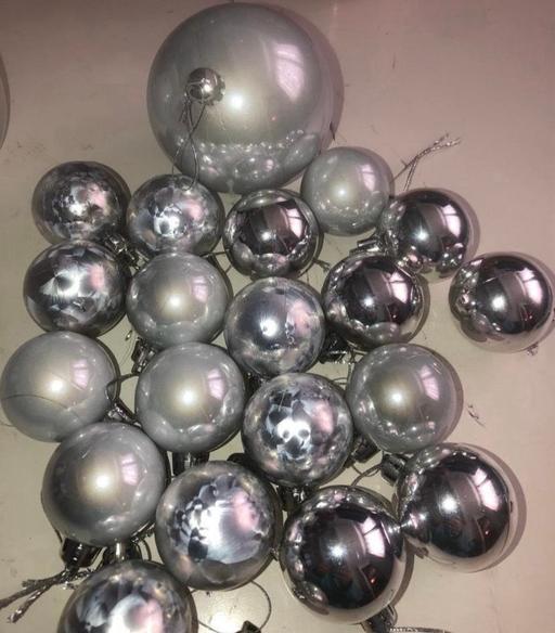 Buy & Sell Bilston Wolverhampton - Photos for Silver baubles
