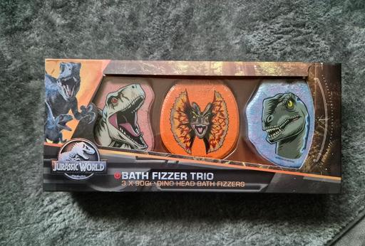Buy & Sell Crumpsall Manchester - Photos for new Jurrasic World Bath Fizzer Trio