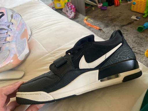 Buy & Sell Greenhithe Dartford - Photos for Nike air Jordan black and white