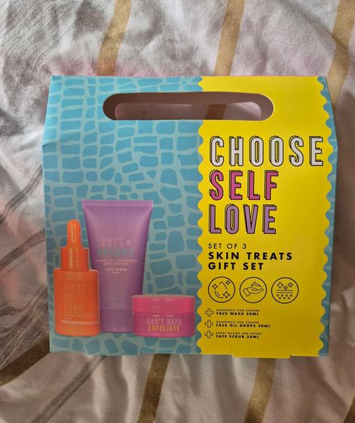 Buy & Sell Crumpsall Manchester - Photos for new Choose Self Love Gift Set