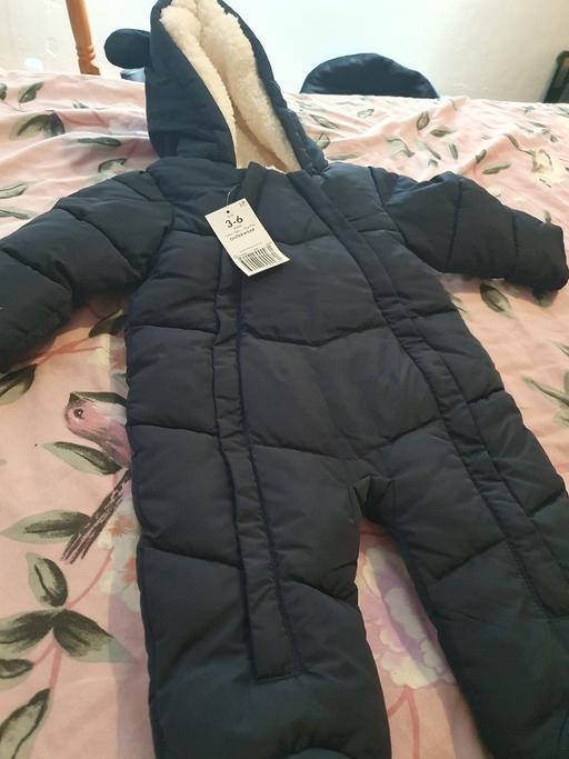 Buy & Sell Moseley Village Wolverhampton - Photos for snowsuit 3-6 months